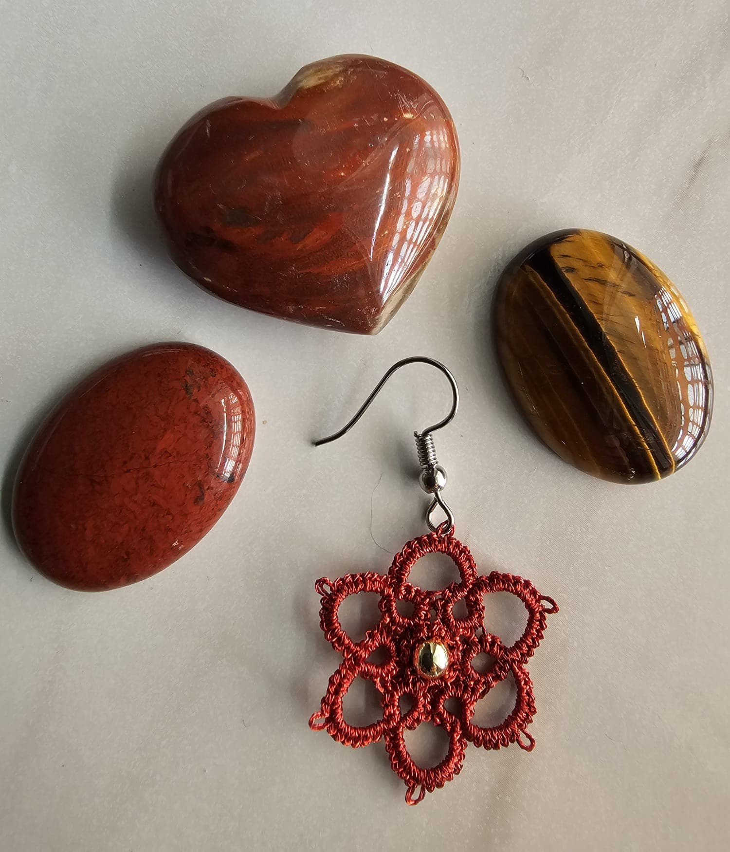 Rosone Piccolo con Perlina Centrale — Orecchini